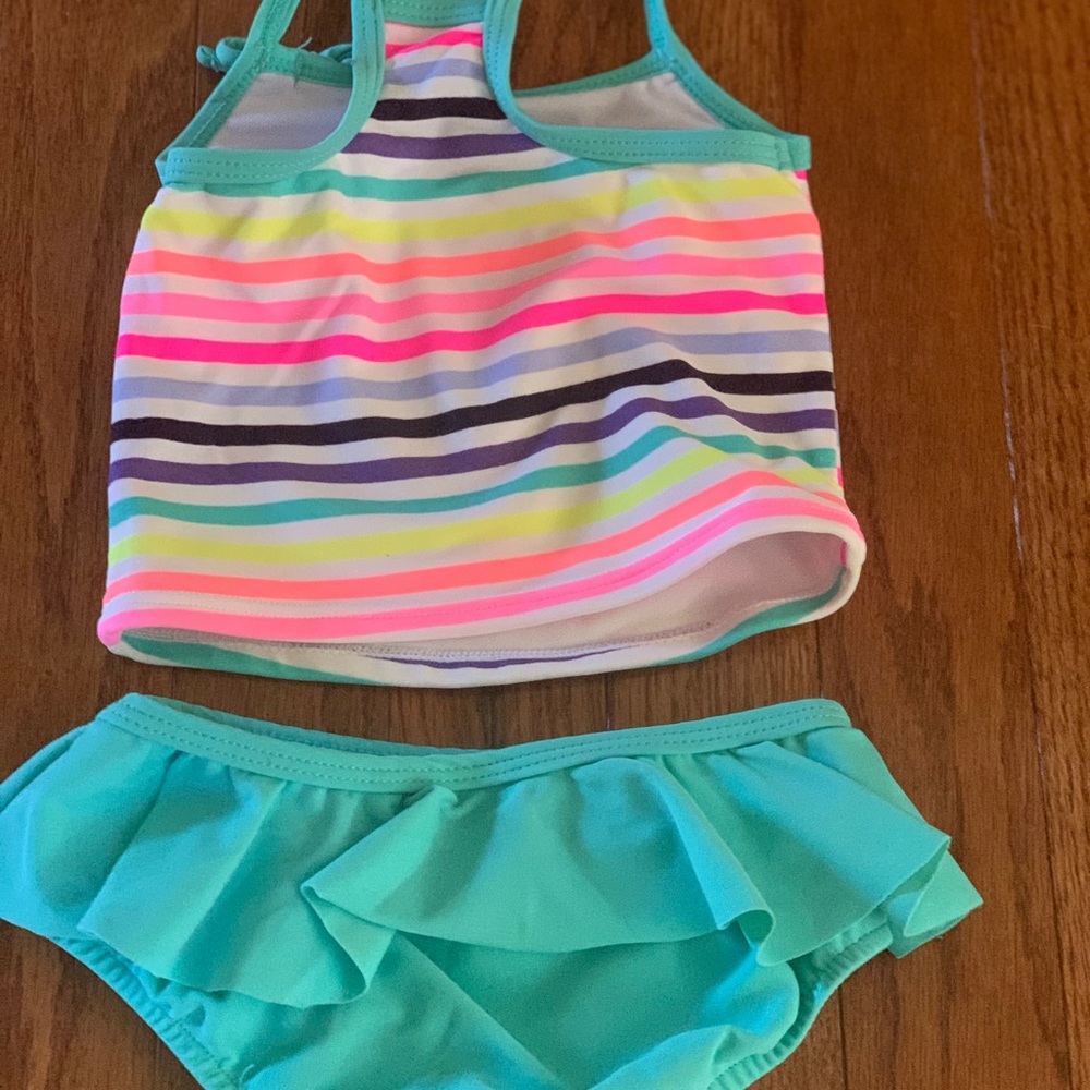 Tiny tankini 😎